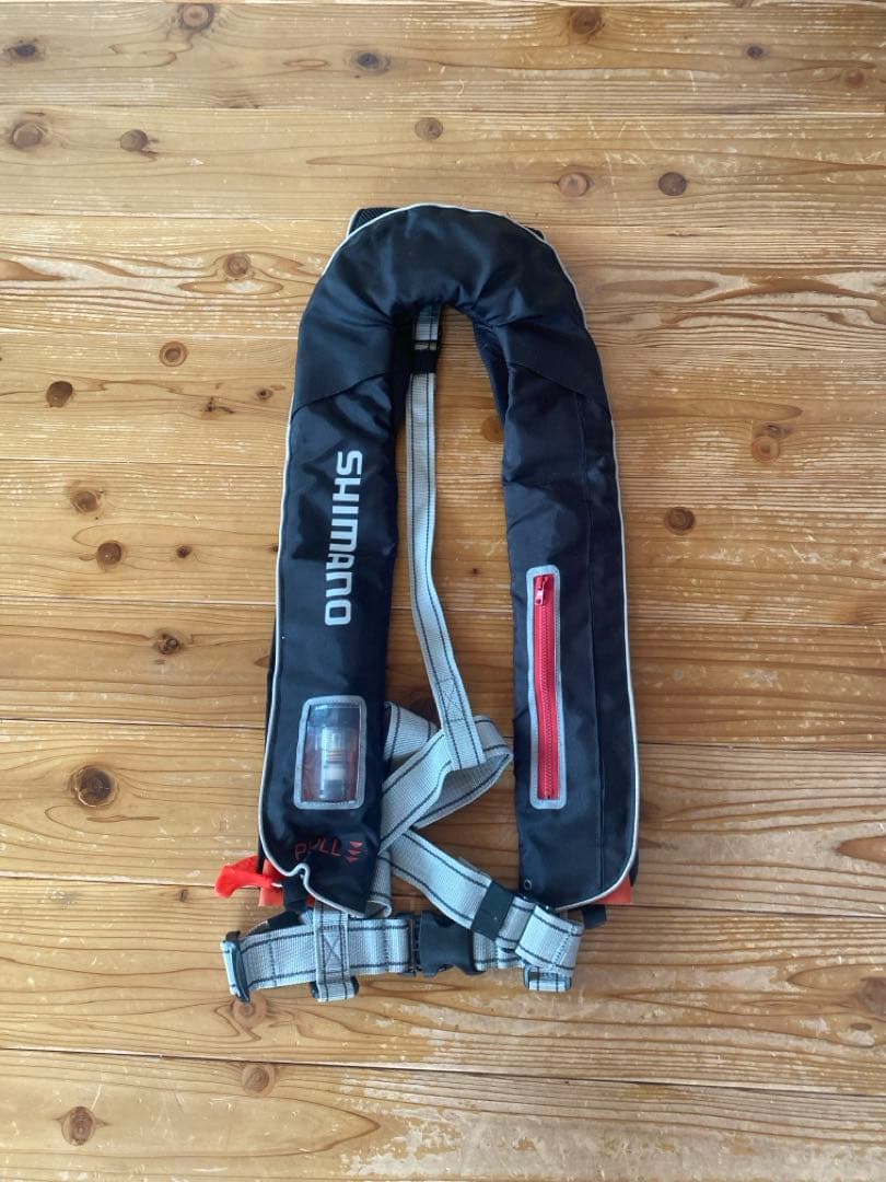 釣*吉様 SHIMANO 自動膨張式ライフジャケット おはようございます 大矢野店 あやべーです🐗 自動膨張ライフ